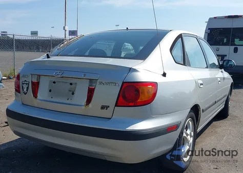 2002 Hyundai Elantra Gls/Gt from USA, damaged, VIN KMHDN55D32U057795